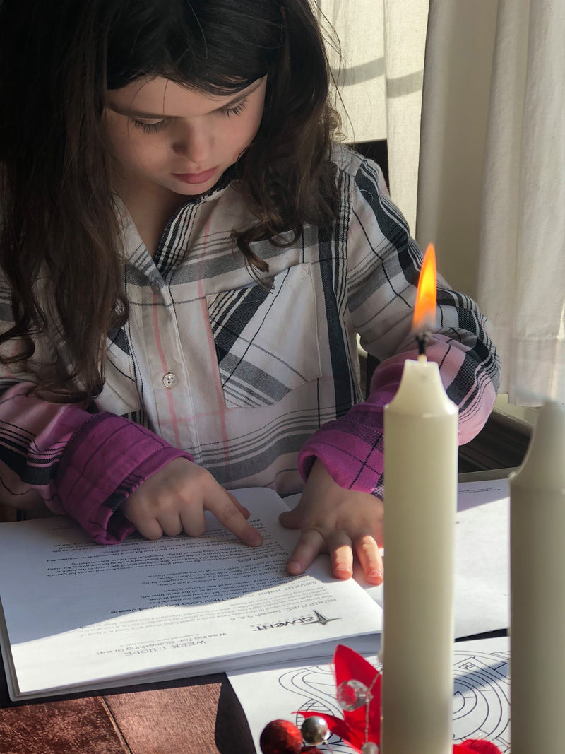 Coloring An Illustrated Advent Wreath